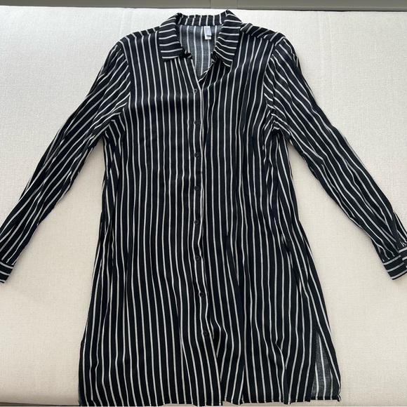 MIIYU • 2-Piece Pin Striped Matching Pajama Set - Picture 12 of 16